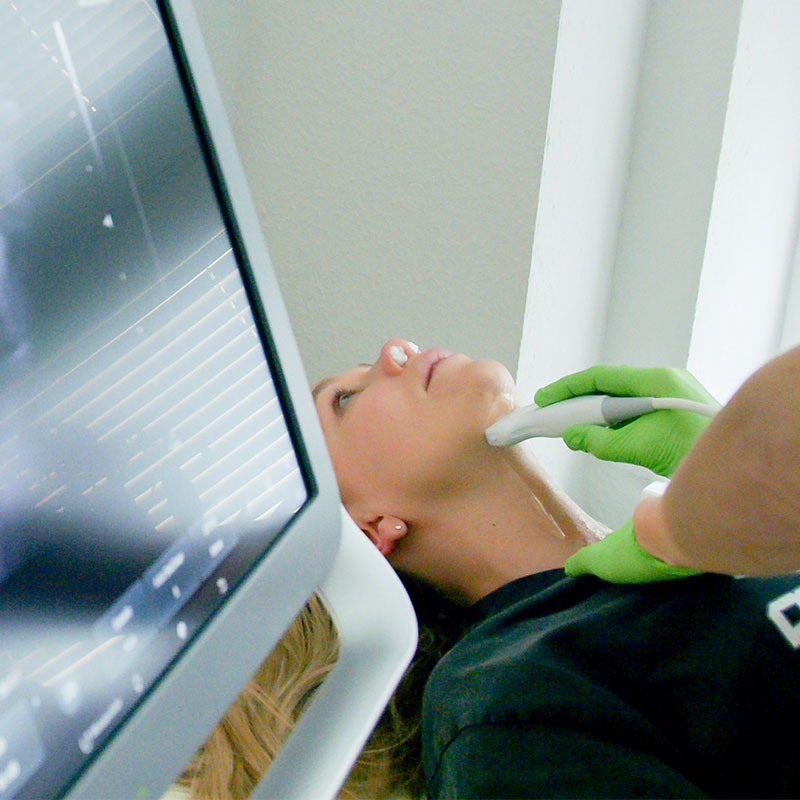 Nachsorge mit Ultraschall zur Kontrolle der Wundheilung bei Dr. Patricia Tesmer